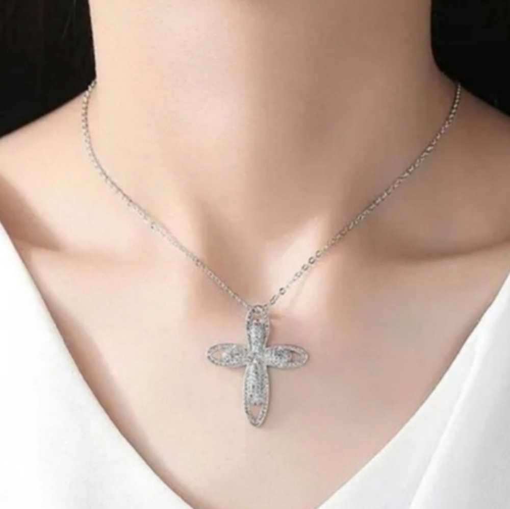 Elegant Silvery Cross Pendant Necklace